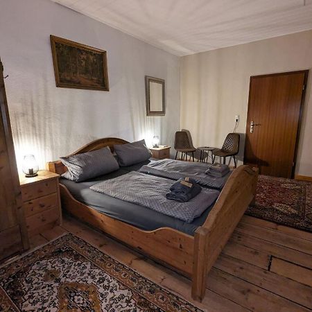 Gasthaus "Zum Goldenen Ross" Uhlstädt Εξωτερικό φωτογραφία